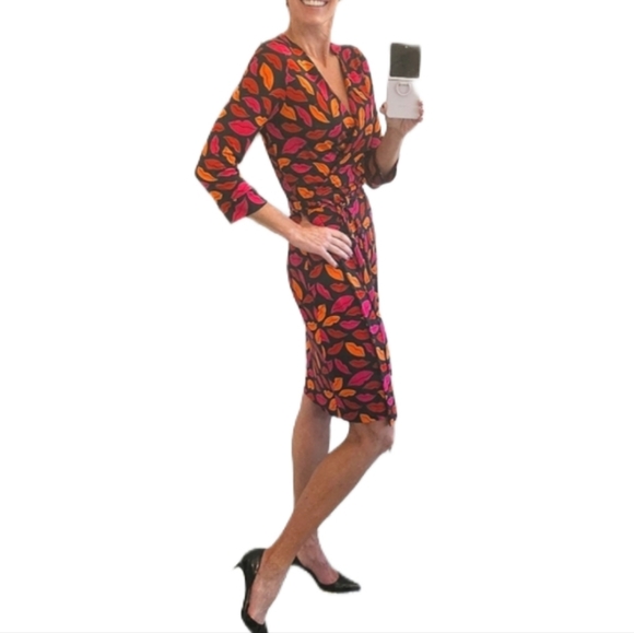 DIANE VON FURSTENBERG Julian Silk Jersey Wrap Dress in Midnight Kiss Multi - Picture 10 of 15
